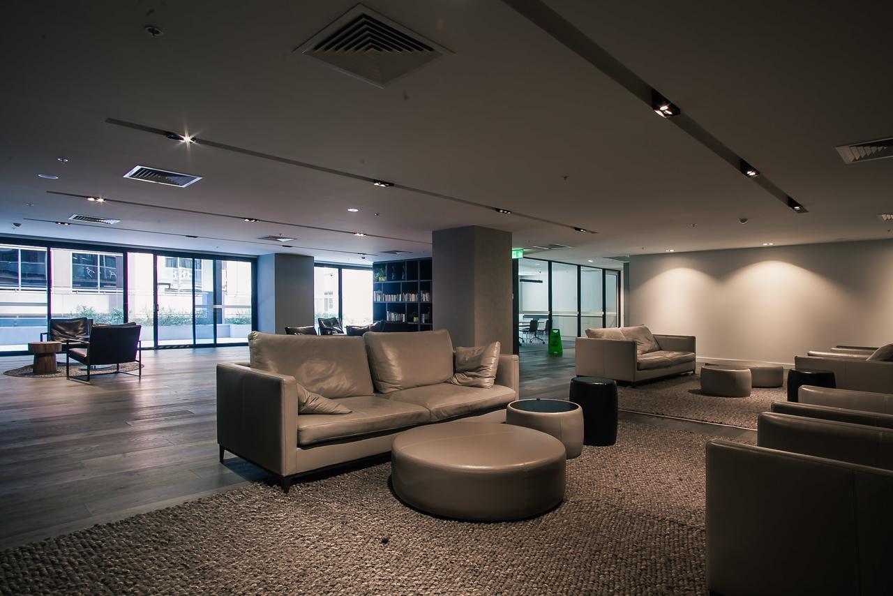 The William Suites Melbourne Exterior photo